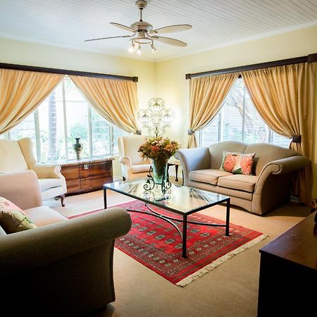 Loerie Guesthouse Hoedspruit Exterior photo