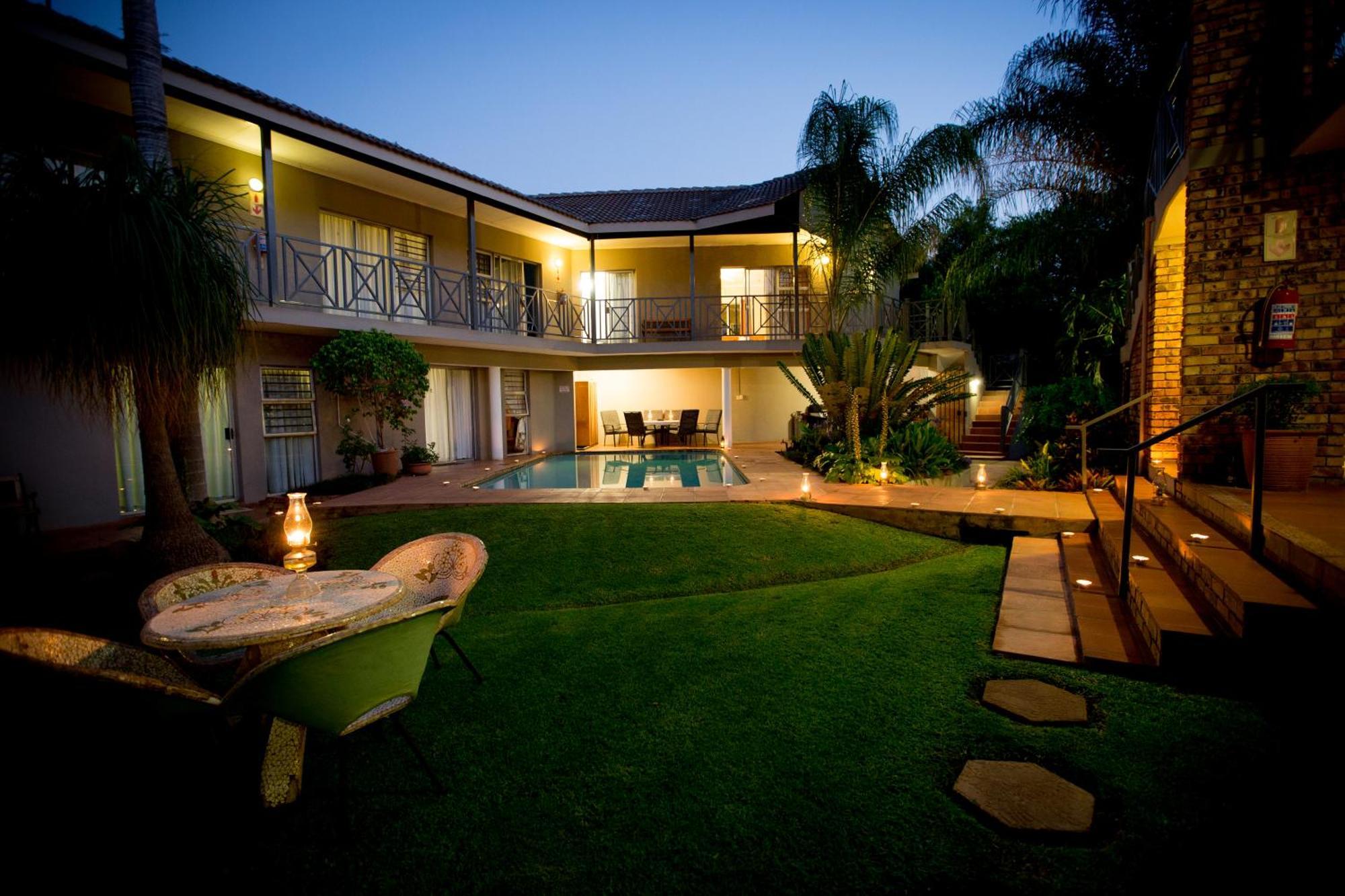 Loerie Guesthouse Hoedspruit Exterior photo