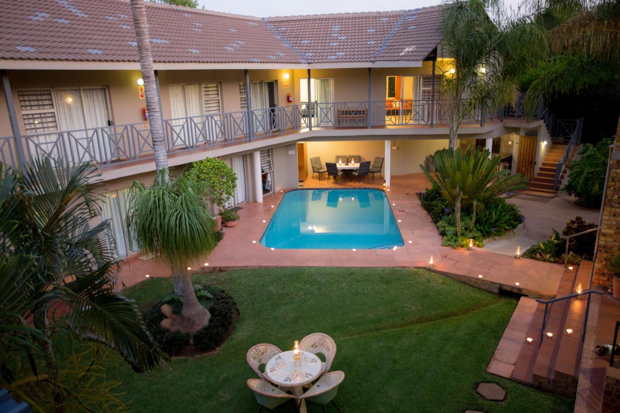 Loerie Guesthouse Hoedspruit Exterior photo