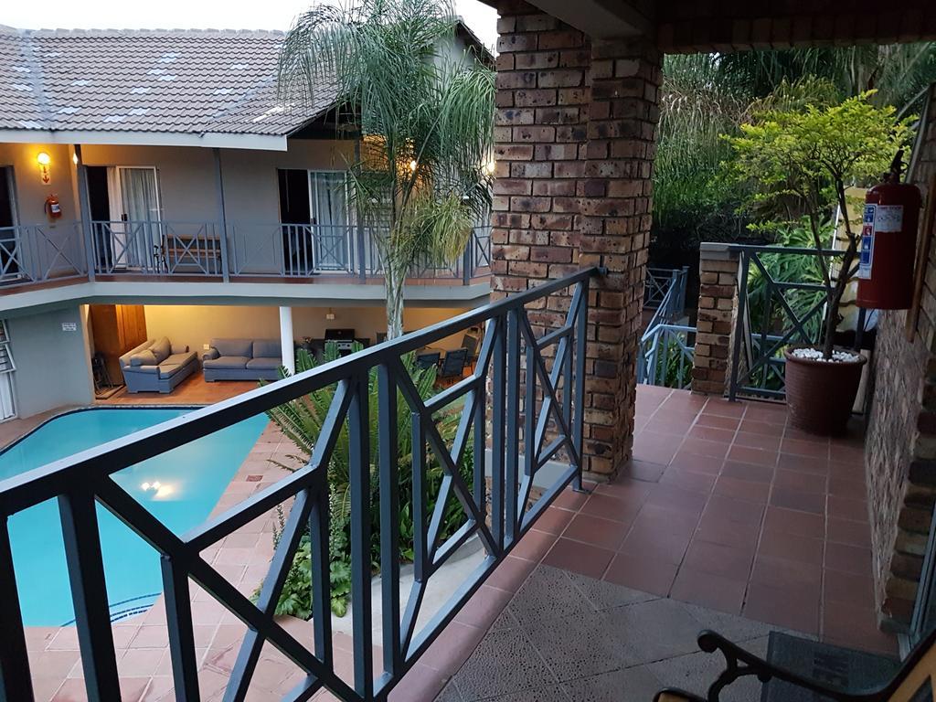 Loerie Guesthouse Hoedspruit Exterior photo