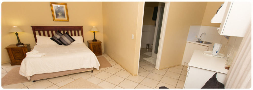 Loerie Guesthouse Hoedspruit Exterior photo